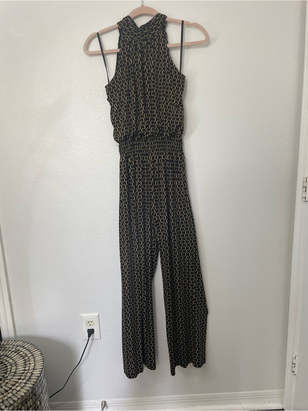 Enfocus Studio Black & Gold Geometric Halter Jumpsuit Size 8